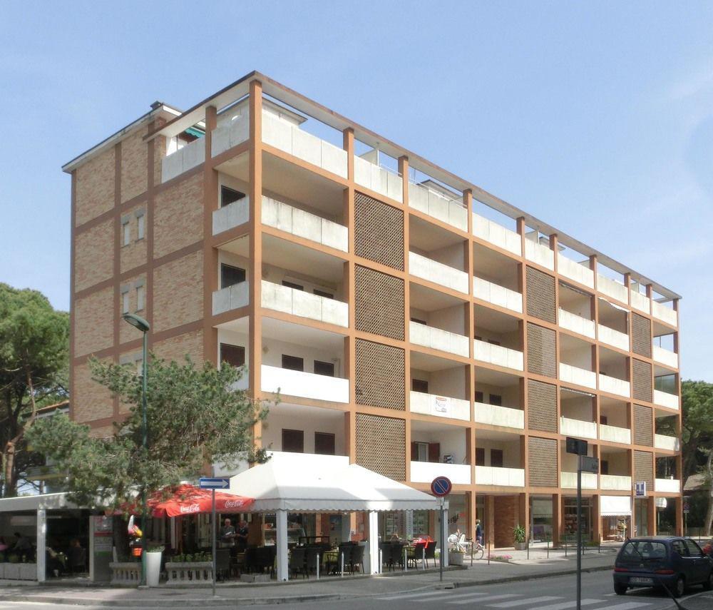 Hotel Milano 3S Bibione Exterior foto